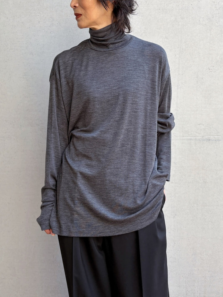 INSCRIRE / Wool Fraise Turtle Neck / Charcoal / IC262DAI26AWCUT1
