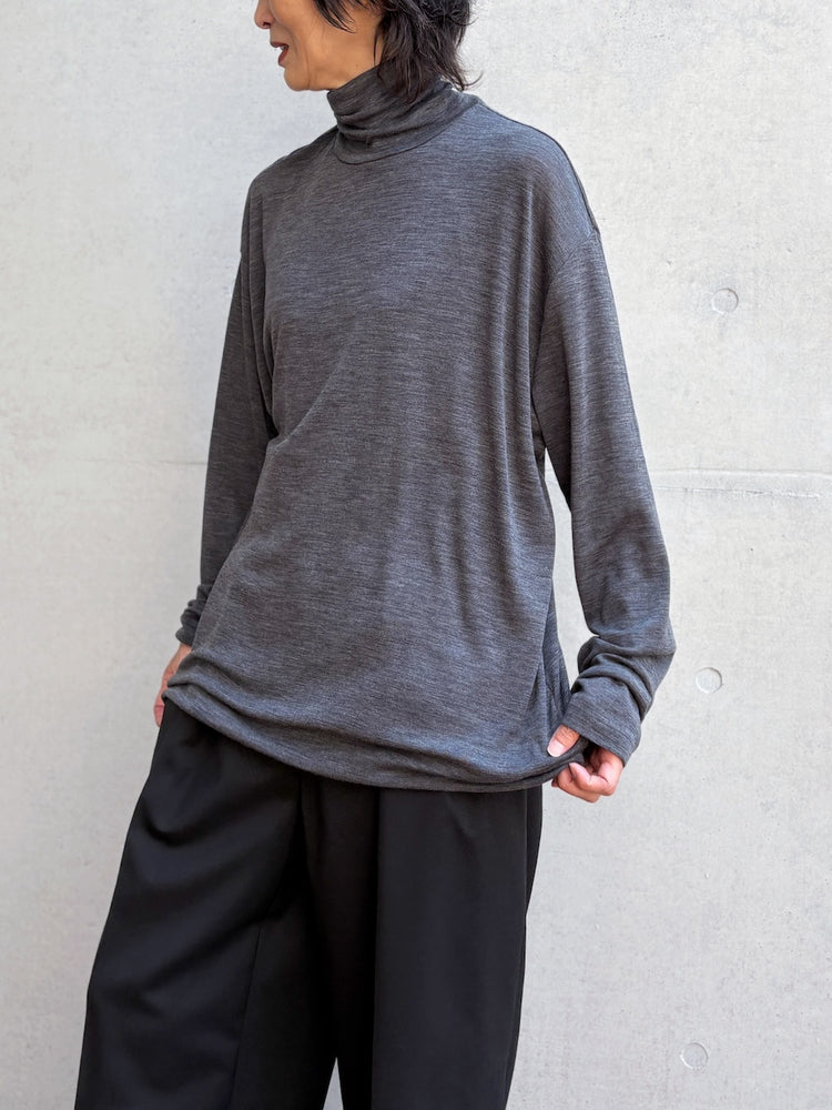 INSCRIRE / Wool Fraise Turtle Neck / Charcoal / IC262DAI26AWCUT1