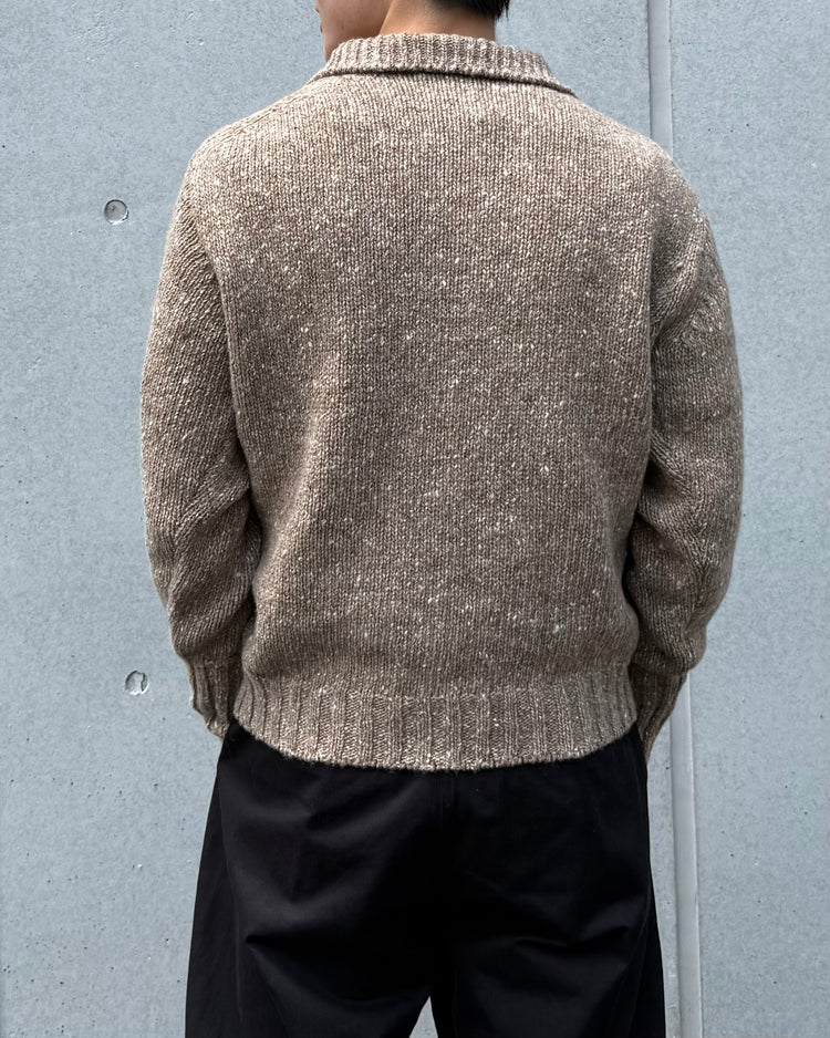 AURALEE / LOW-GAUGE HOMESPUN TWEED KNIT ZIP TURTLE / TOP BROWN / A26AP01HS