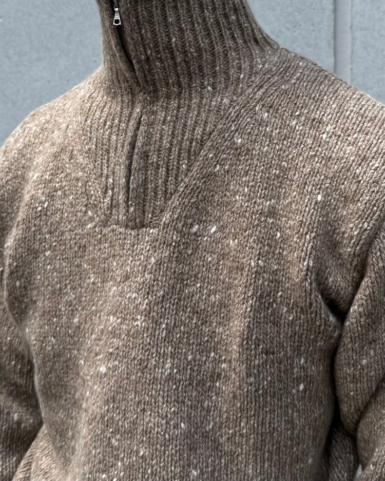 AURALEE / LOW-GAUGE HOMESPUN TWEED KNIT ZIP TURTLE / TOP BROWN / A26AP01HS