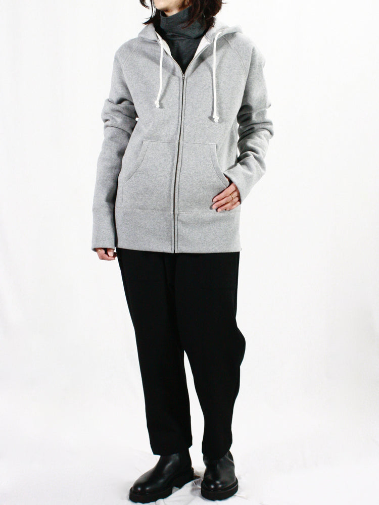 MADISONBLUE / SLIM FIT ZIP HOODIE MNS / MB244-7005M