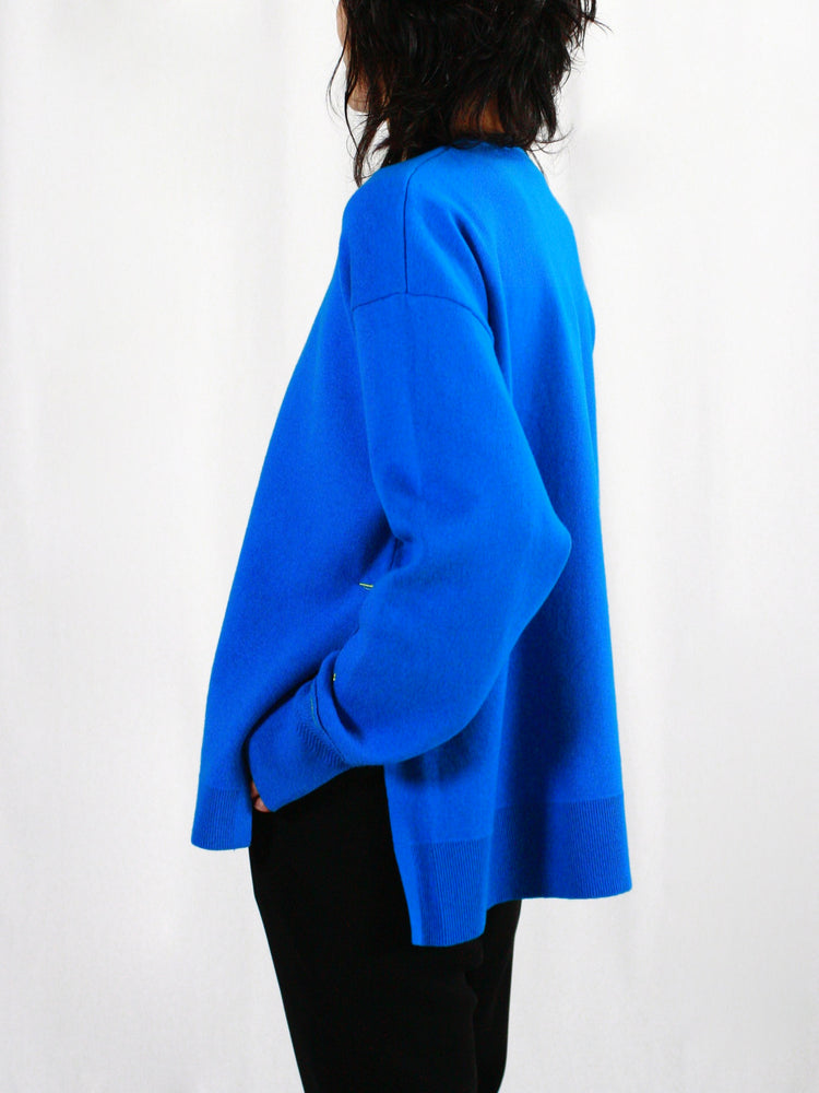 någonstans / slit pullover / SKY / 470IS470-0411