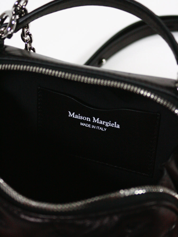 Maison Margiela / GLAM SLAM EMBROIDERY TRAPEZOID BAG / BLACK / SB1WG0065-P6434