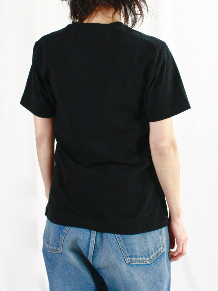 MADISONBLUE / HELLO CREW NECK TEE / BLACK / MB000-7001