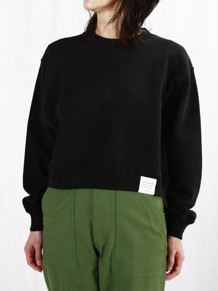 HYKE / CROPPED SWEAT SHIRT / Black / 12413