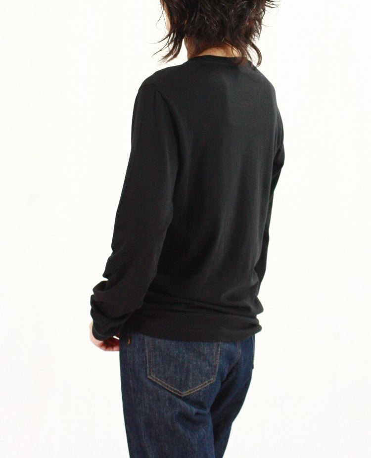 AURALEE / SEAMLESS L/S TEE・BLACK・A00T05ST