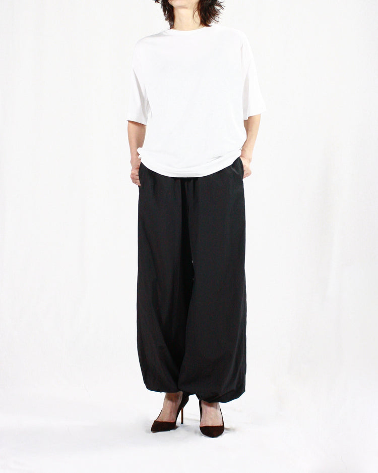 ASTRAET / ナイロンワイドトラックパンツ / BLACK / 5422-199-0441