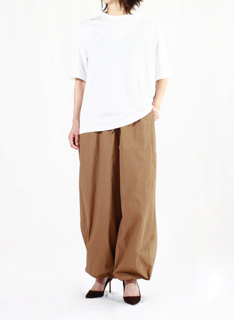 ASTRAET / ナイロンワイドトラックパンツ / MID BROWN / 5422-199-0441