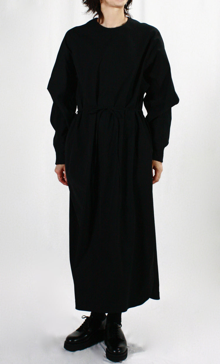 HYKE / TASLAN TWILL DRESS・BLACK・16219